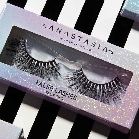 Anastasia Beverly Hills - False Lashes - Lengthy - Picture 1 of 3